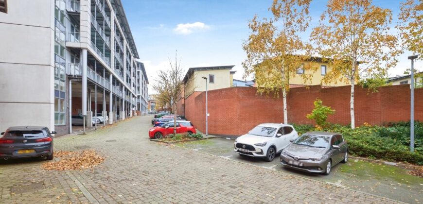 Mason Way, Birmingham City Centre, B15 2EE