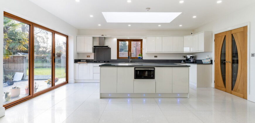 Hollyhedge Road, West Bromwich, B71 3BP
