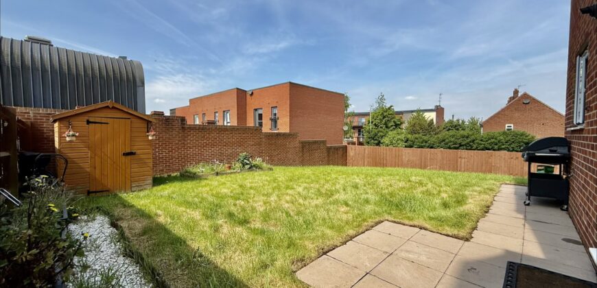Laura Roberts Close, West Bromwich, B70 0FJ